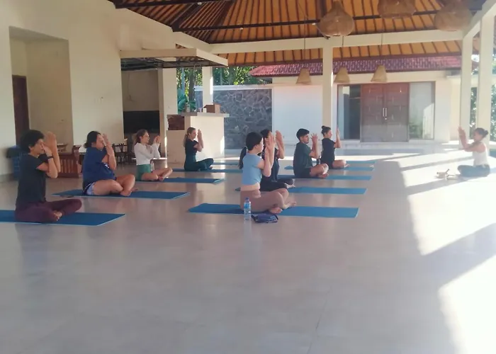 بيت ضيافة Balitrees Selemadeg (Bali)