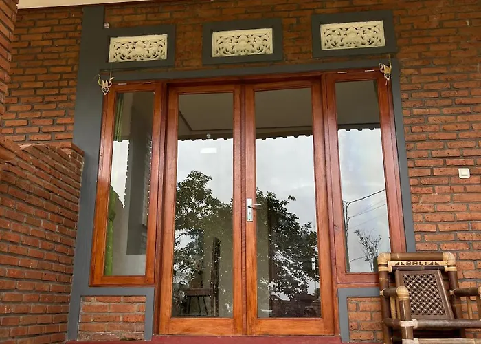 بيت ضيافة Balitrees Selemadeg (Bali)